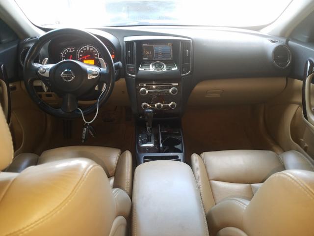 Nissan Maxima 3.5 SV Image 9